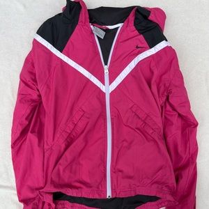 Kids xl Nike pink windbreaker